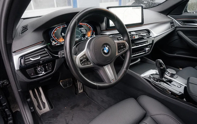 BMW Seria 5 cena 199900 przebieg: 23763, rok produkcji 2022 z Iwonicz-Zdrój małe 29
